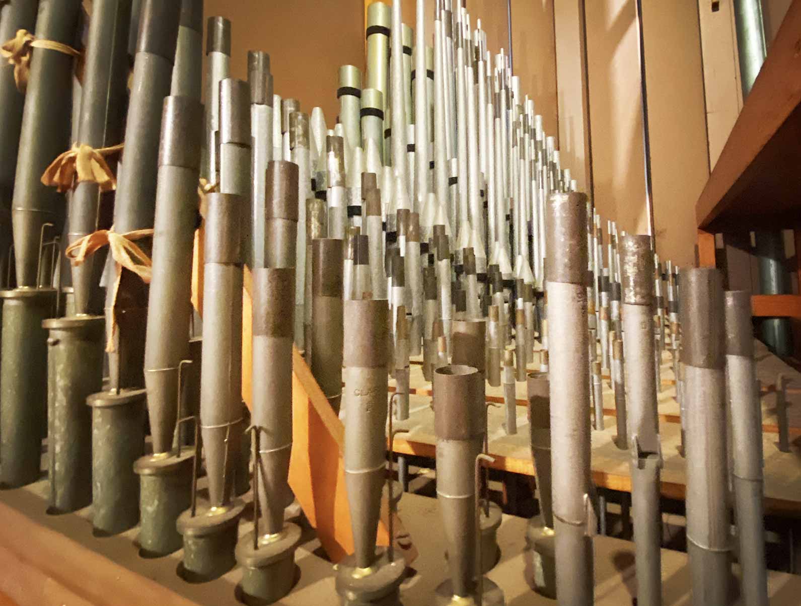 Small but mighty organ pipes